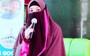 Peggy Melati Sukma Tak Peduli Dicaci Maki Usai Bercadar dan Ganti Nama