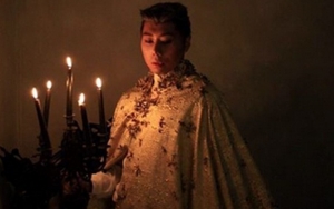 Banjir Ucapan Selamat Hari Raya Waisak, Roy Kiyoshi Dapat Kiriman Bunga Spesial?