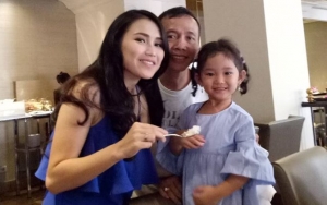 Keluarga Gelar Perayaan Ultah Sederhana, Ayah Ayu Ting Ting Malah Didoakan Mati oleh Haters