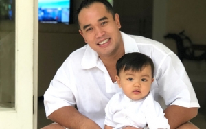 Ardie Bakrie Tiru Gaya Imut Nia Ramadhani di Girls Squad, Begini Hasilnya