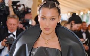 Kembali Dirumorkan Lakukan Oplas, Bella Hadid Geram