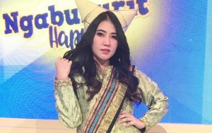 Usai Kena Pelecehan Seksual, Via Vallen Langsung Pamer Penampilan Berhijab