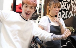 Menggemaskan Pakai Dress dan Topi, Netter Juluki Bayi Lee Jeong Hoon Boneka Hidup