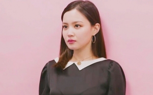 Lee Hi Pakai Ransel Penguin Unyu, Netter Komentari Tubuh Pendek Hingga Tuding Oplas Hidung