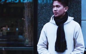 Unggah Foto Hitam Putih, Kumis Tipis Iqbaal Ramadan Jadi Sorotan Netter