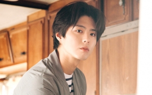 Pamer Lengan Berotot, Park Bo Gum Ganteng dan Manly di Foto-Foto Ini