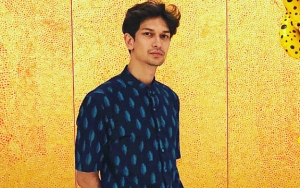 Liburan di Amerika, Dimas Beck Unggah Foto Selfie Super Ganteng