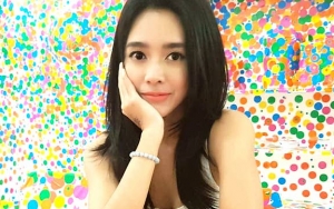 Pakai Eyeliner Berantakan, Dea Ananda Dipuji Tetap Cantik