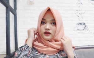 Putri Sule Bersandar Manja di Bahu Sehun EXO, Foto Unggahan Gemparkan Netter