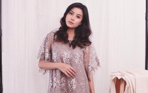 Pose Kece Bak Pemotretan, Foto Awkarin Ini Malah Bikin Netter Deg-Degan