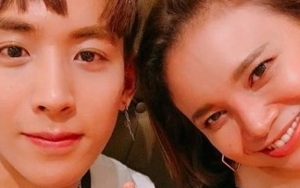 Foto Bareng 'Artis' Ganteng Korea Selatan Ini, Rossa Banjir Pujian