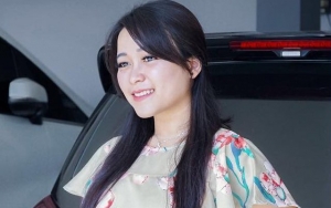Adik Ayu Ting Ting Rayakan Ultah Bareng Pacar, Hadiahnya Bikin Iri Netter
