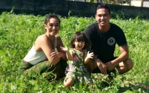 Foto Alexandra Gottardo Setengah Bugil Bareng Anak Dibully, Suami Beri Pembelaan