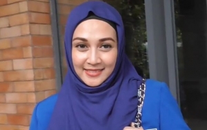 Manajer Kasihan Dina Lorenza Dikait-Kaitkan dengan Penangkapan Adik Gathan Saleh