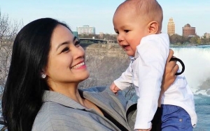 Masih Bayi, Anak Kedua Titi Kamal Menang Banyak Dikelilingi Para Wanita Cantik