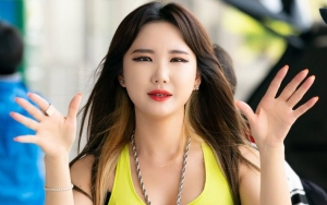 Sedang di Las Vegas Bareng EXID, LE Pamer Foto Pakai Bikini Hingga Dugem