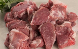 Melunakkan Daging