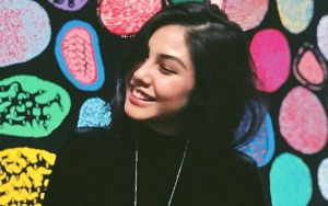 Sekolah di Australia, Jevin Julian Edit Foto Vanesha Prescilla di Foto Lebaran Keluarga