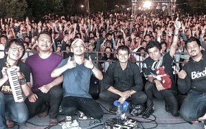 Rilis Single 'Diam', Payung Teduh Akhirnya Punya Vokalis Baru Pengganti Is?