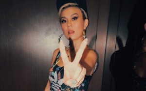 Agnes Monica Tampil Misterius dengan Rambut 'Batok' di Majalah Asing, Haters: Foto Terburuk