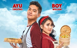 Dihujat Tinggalkan Ayu Ting Ting Promo Sendirian, Boy William Cuek Temani Kekasih Wisuda