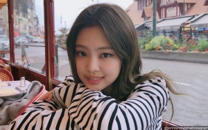 Super Cantik, Jennie Black Pink Bak Model Profesional Jalani Pemotretan di Paris