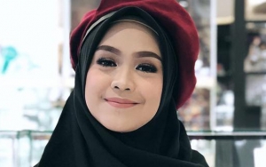 Menuju 4 Juta Pengikut, Ria Ricis Siap Hadiahi Fans Kamera Ala Vlogger