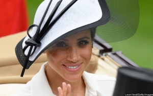Satu Bulan Menikah, Meghan Markle Dirumorkan Hamil Anak Kembar