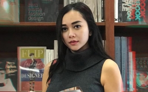 Aura Kasih Penasaran Nonton Video Porno, Ngaku Geli Tapi Bikin Polling Kemiripan dengan Sang Wanita
