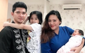Putri Kedua Audy Item Makin Menggemaskan, Iko Uwais Pamer Aktivitas 'Jemur' Anak
