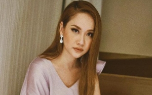 Pamer Foto Bareng, Bunga Citra Lestari Ikut Ucapkan Selamat Ulang Tahun untuk BJ Habibie