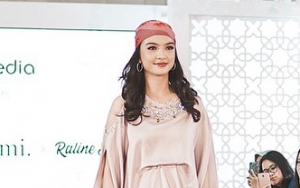 Cantik Bak Bidadari Saat Jadi Bridesmaid Kelly Tandiono, Raline Shah Malah Ditagih Nikah