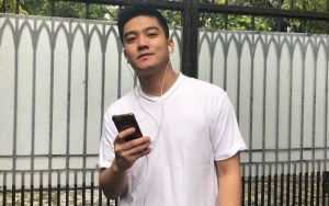 Liburan Romantis Berakhir, Boy William Sempat Lakukan Ritual Unik Ini