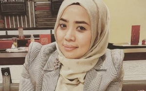 Muzdalifah Menangis Ingat Anak Saat Rayakan Ulang Tahun di Mekkah