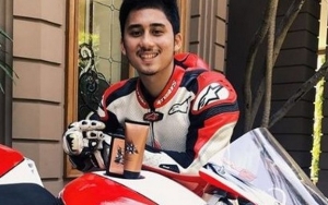 Gantengnya Alshad Kautsar, Sepupu Raffi Ahmad Pebalap Berprestasi Indonesia