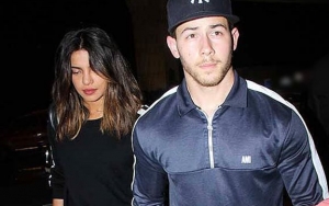 Lagi, Priyanka Chopra-Nick Jonas Pamer Kemesraan saat Hadiri Pesta Pra-Tunangan di India