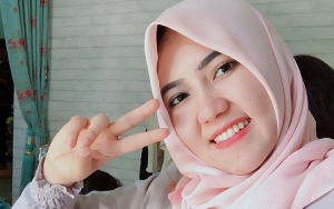 Diserbu Pertanyaan 'Kapan Nikah', Reaksi Via Vallen Curi Perhatian