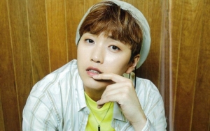 Ditinggal Jinyoung-Baro, Sandeul Curhat Seperti Ini pada Fans Soal B1A4 