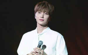 Telat Rayakan Ultah ke-35 di Korea, Leeteuk Tulis Pesan Manis