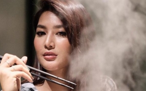 Foto di Semak-Semak Bunga, Maria Selena Dipuji Body Goals 