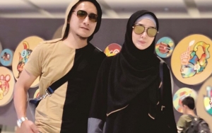 Beri Gombalan Syariah pada Istri, Arie Untung Sukses Bikin Baper