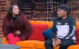 Disebut Pakai Jargon Syahrini, Ini Tanggapan Pencipta Lagu 'Lagi Syantik'