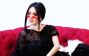 Sempat Dituduh Simpanan Pengusaha Mr H, Syahrini Pamer Jam Berlian Rp 1,2 Miliar Bikin Haters Sirik