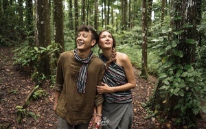 Beredar Foto Nadine Chandrawinata Pakai Gaun Pengantin, Akhirnya Resmi Nikah dengan Dimas Anggara?