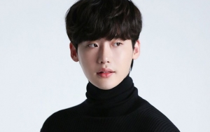 Lee Jong Suk Umumkan Gelar Tur Fanmeeting, Indonesia Termasuk?