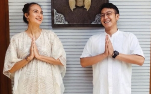 Bahagia, Nadine Chandrawinata dan Dimas Anggara Akhirnya Unggah Foto Pernikahan