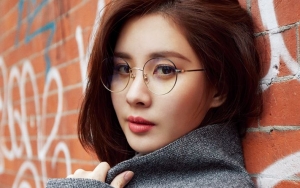 Pakai Baju Semi Transparan, Seohyun Dipuji Cantik Meski Rambut Berantakan
