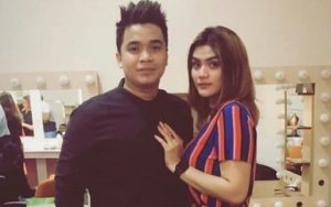 Foto Billy Syahputra 'Nafsu' Ingin Cium Bibir Hilda Vitria, Netter Sindir Efek Pelet Jaran Goyang