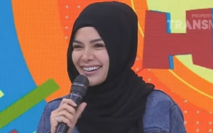 Didatangi Mendiang Orangtua Dalam Mimpi, Nikita Mirzani Sempat Mogok Makan Sebelum Berhijab