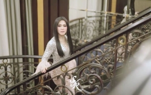 Adik Bungkam Fitnah dan Buktikan Tas Syahrini Asli, Ini Penampakan Hermes Seharga Rumah Mewah 